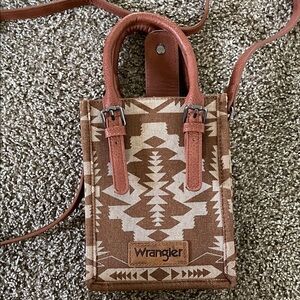 Wrangler Ladies Southwestern Print North South Minil